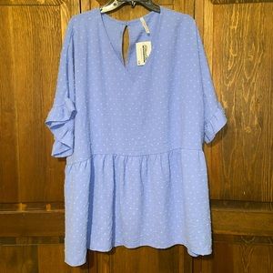 5 for $25! Mittoshop bell sleeve top